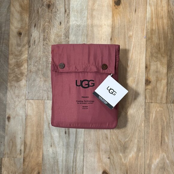 UGG Haven Queen Deco Rose Sheets Sheet Set 1 Fitted 1 Flat 2 Pillowcases Maroon - Picture 2 of 9